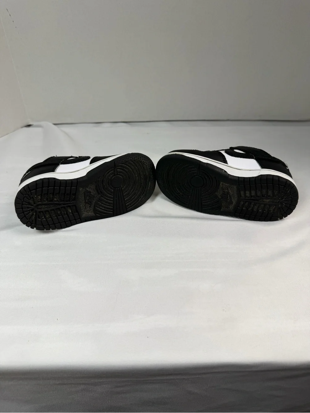 Nike Dunk Low Toddler Size 6C Black White Panda Leather Shoes Sneakers - Picture 8 of 9